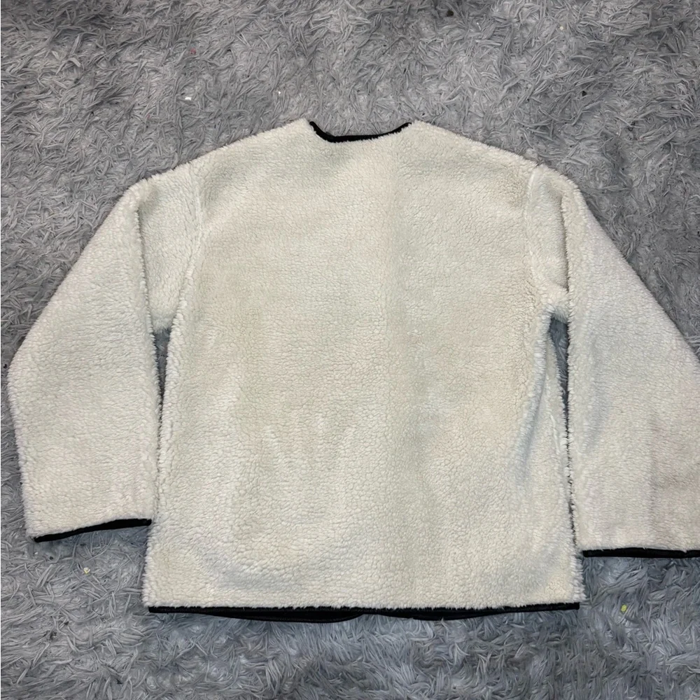 Universal Thread Women’s Faux Shearling Coat - Cream Size Extra Small NWT - Picture 8 of 10